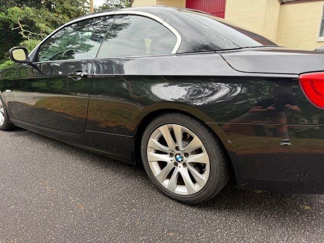 BMW 3-Series 328i Convertible - SULEV 2011