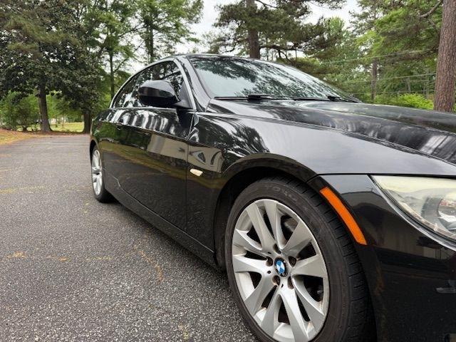 BMW 3-Series 328i Convertible - SULEV 2011