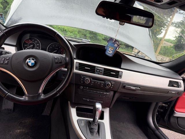 BMW 3-Series 328i Convertible - SULEV 2011