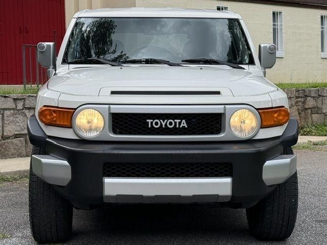 Toyota FJ Cruiser 4WD AT 2010