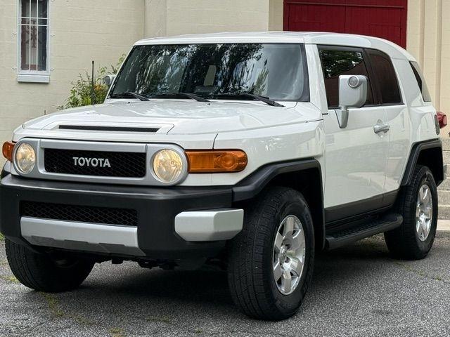 Toyota FJ Cruiser 4WD AT 2010