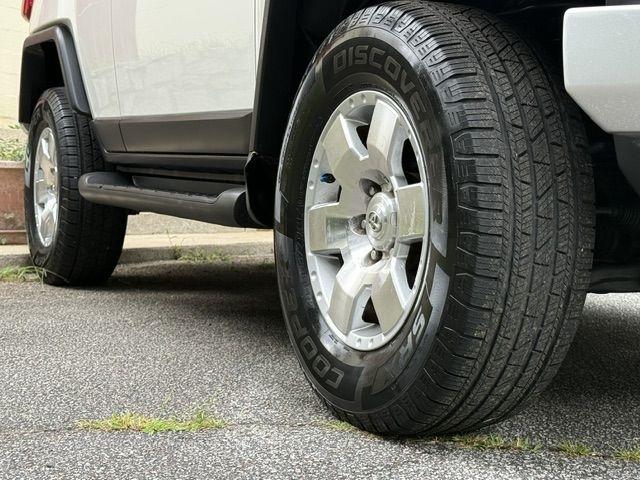Toyota FJ Cruiser 4WD AT 2010