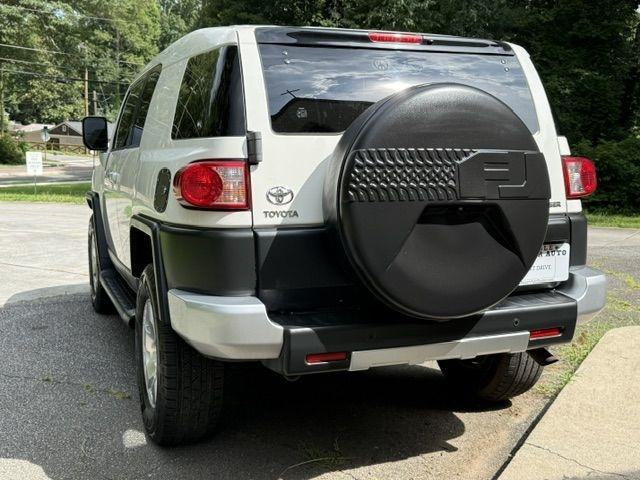 Toyota FJ Cruiser 4WD AT 2010