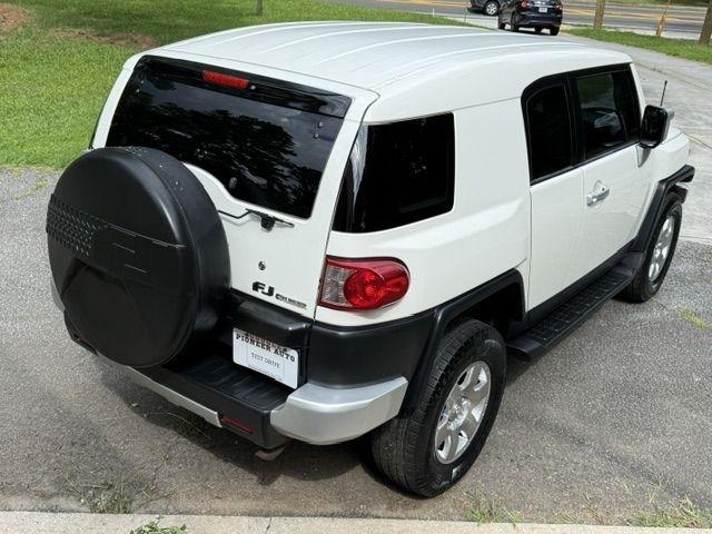 Toyota FJ Cruiser 4WD AT 2010