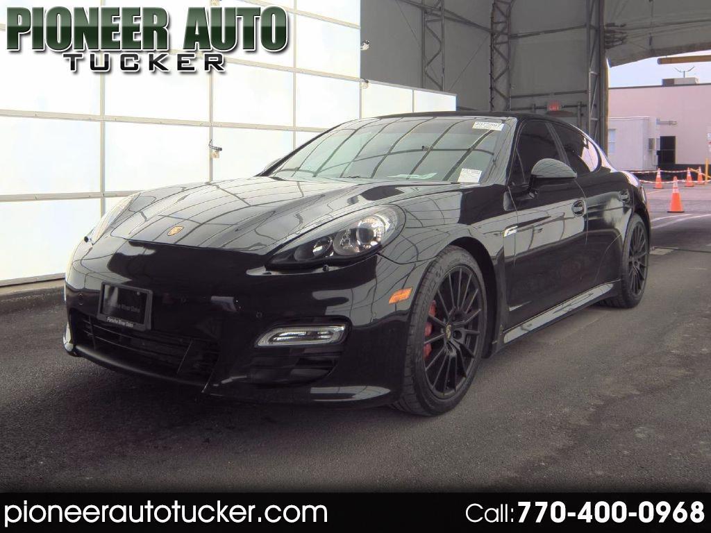 Porsche Panamera GTS 2013
