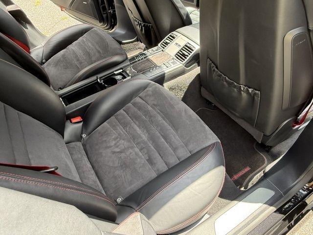 Porsche Panamera GTS 2013
