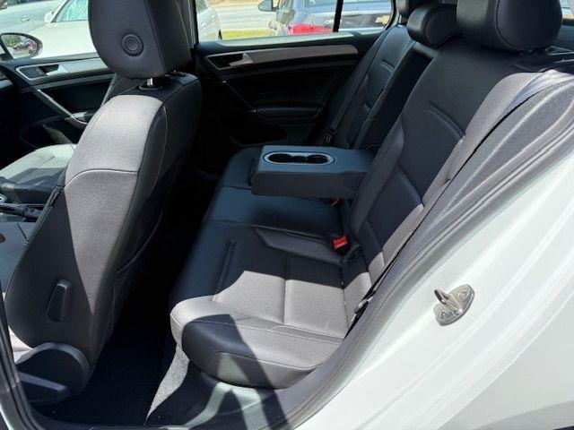 Volkswagen Golf TSI S 6A 2015