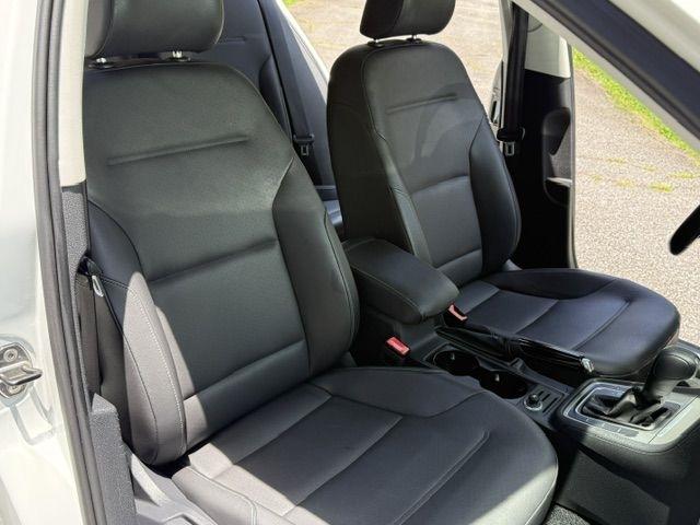 Volkswagen Golf TSI S 6A 2015