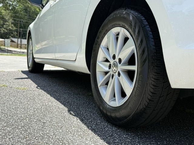 Volkswagen Golf TSI S 6A 2015