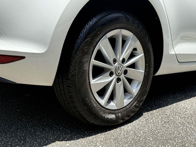 Volkswagen Golf TSI S 6A 2015