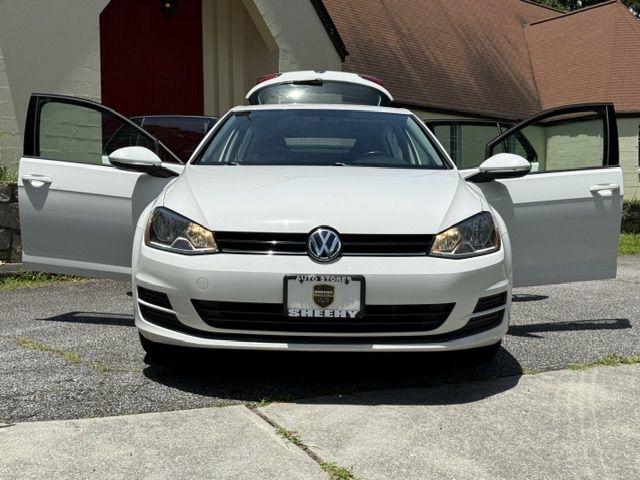Volkswagen Golf TSI S 6A 2015