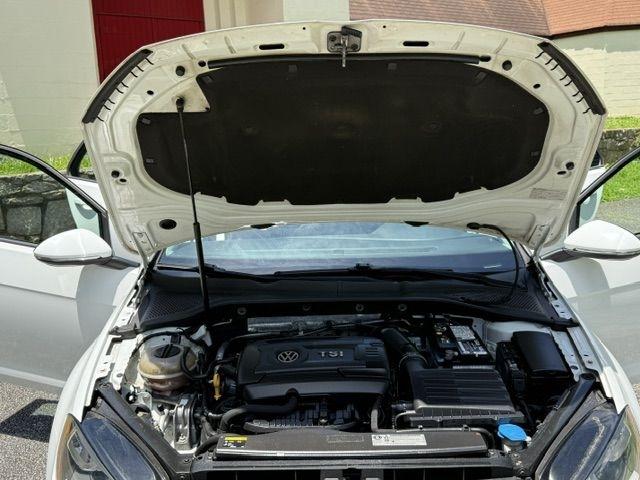 Volkswagen Golf TSI S 6A 2015