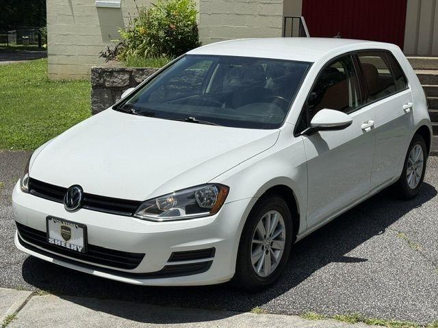 Volkswagen Golf TSI S 6A 2015