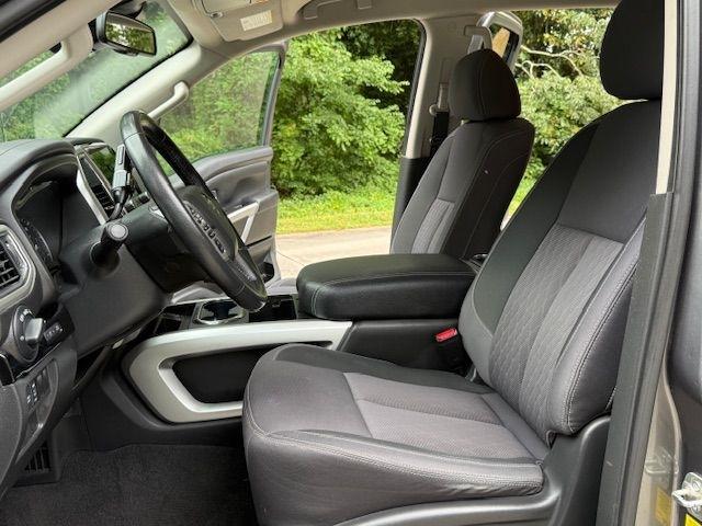 Nissan Titan SV Crew Cab 2WD 2021