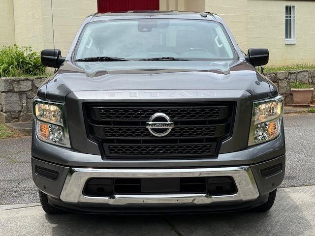 Nissan Titan SV Crew Cab 2WD 2021