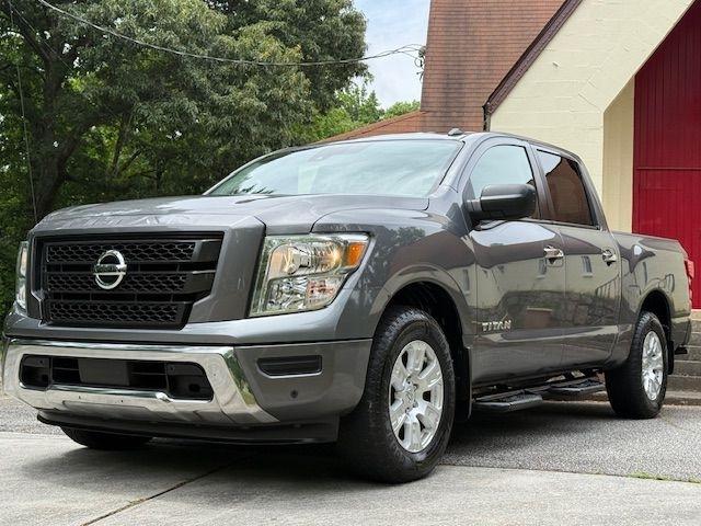 Nissan Titan SV Crew Cab 2WD 2021