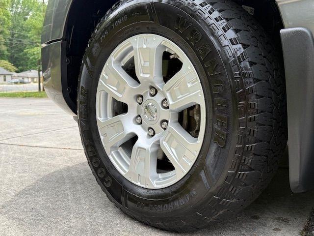 Nissan Titan SV Crew Cab 2WD 2021