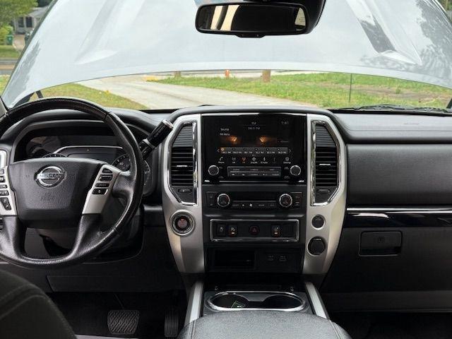 Nissan Titan SV Crew Cab 2WD 2021