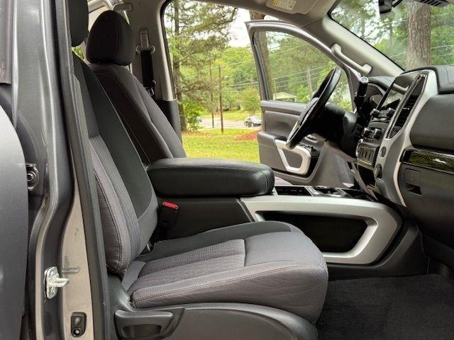Nissan Titan SV Crew Cab 2WD 2021