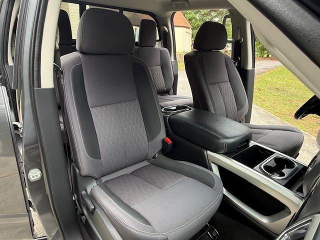 Nissan Titan SV Crew Cab 2WD 2021