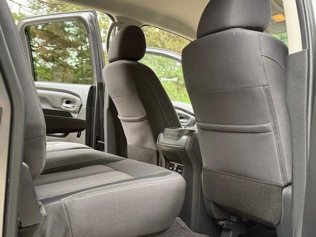 Nissan Titan SV Crew Cab 2WD 2021