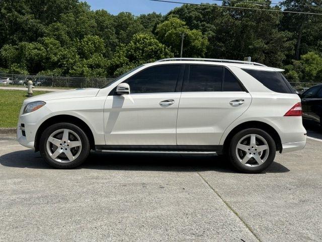 Mercedes-Benz M-Class ML550 2012