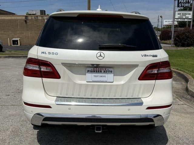 Mercedes-Benz M-Class ML550 2012