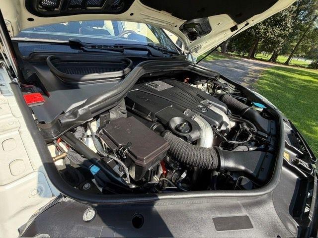 Mercedes-Benz M-Class ML550 2012