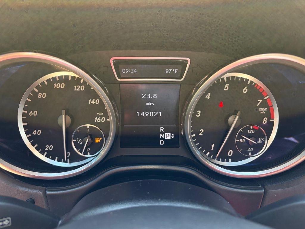 Mercedes-Benz M-Class ML550 2012