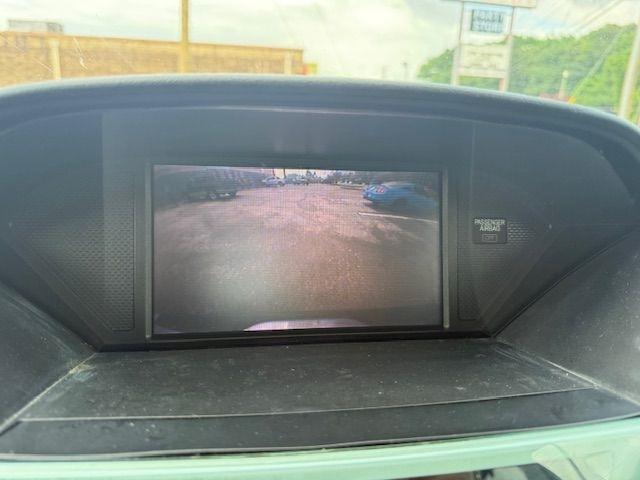 Honda Pilot Touring 2WD 5-Spd AT with DVD 2010