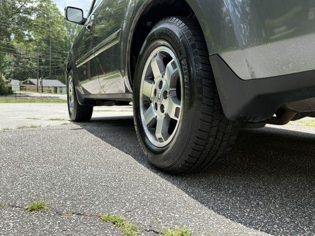 Honda Pilot Touring 2WD 5-Spd AT with DVD 2010