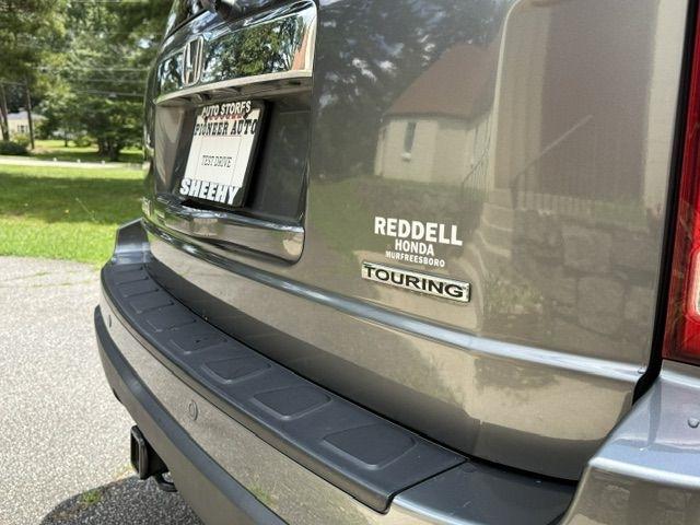Honda Pilot Touring 2WD 5-Spd AT with DVD 2010