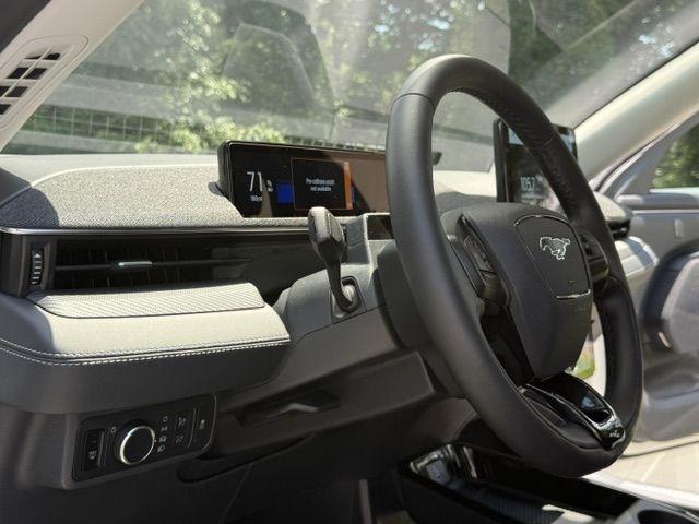 Ford Mustang Mach-E Premium AWD 2023
