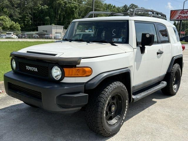 Toyota FJ Cruiser 4WD AT 2010