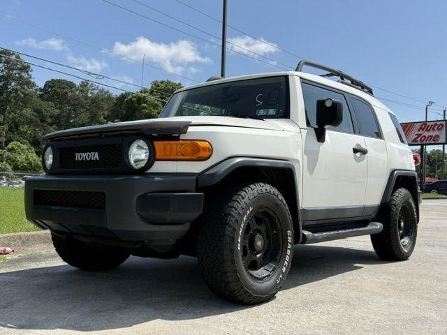 Toyota FJ Cruiser 4WD AT 2010