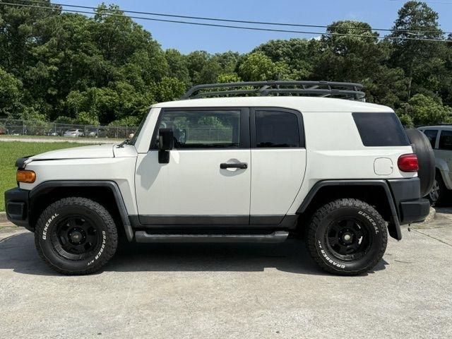 Toyota FJ Cruiser 4WD AT 2010