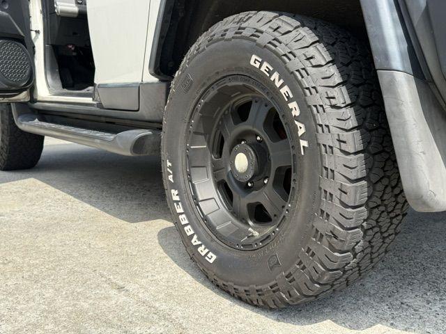 Toyota FJ Cruiser 4WD AT 2010