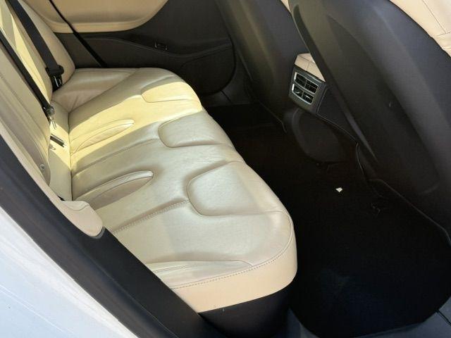 Tesla Model S 85 2015