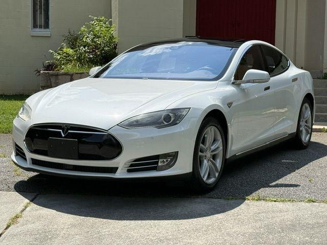 Tesla Model S 85 2015