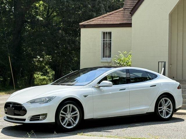 Tesla Model S 85 2015