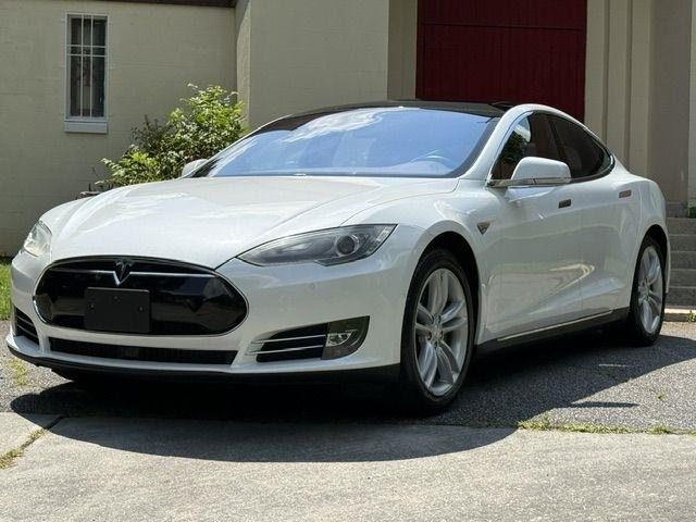 Tesla Model S 85 2015