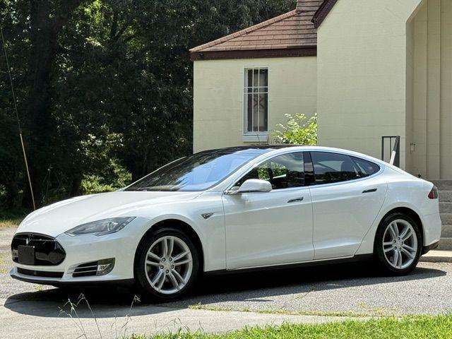 Tesla Model S 85 2015
