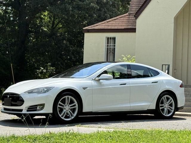 Tesla Model S 85 2015