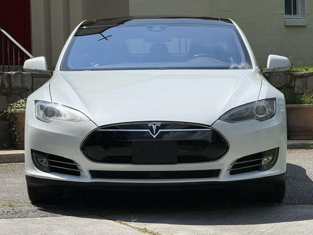 Tesla Model S 85 2015