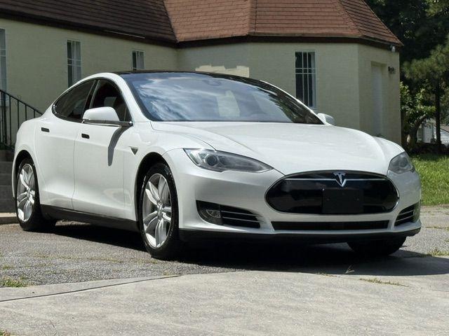 Tesla Model S 85 2015