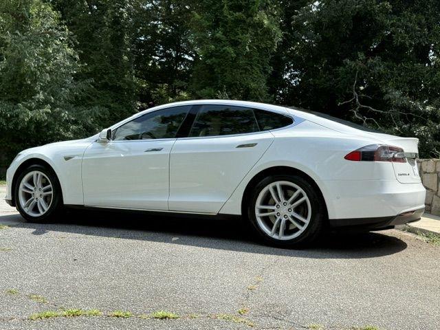 Tesla Model S 85 2015