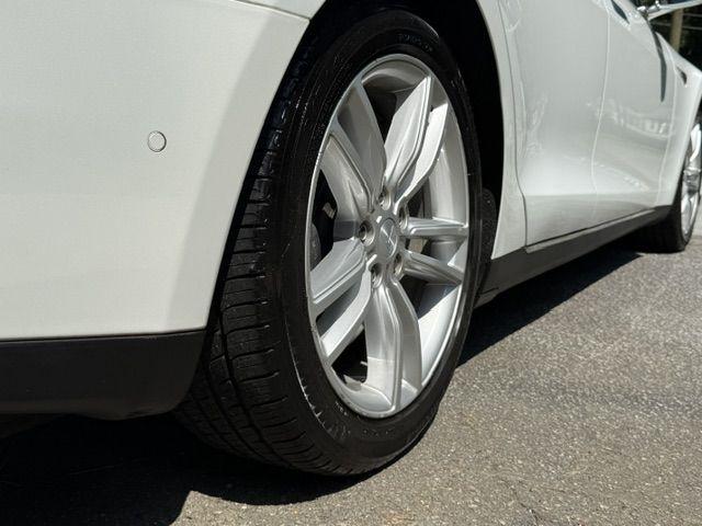 Tesla Model S 85 2015