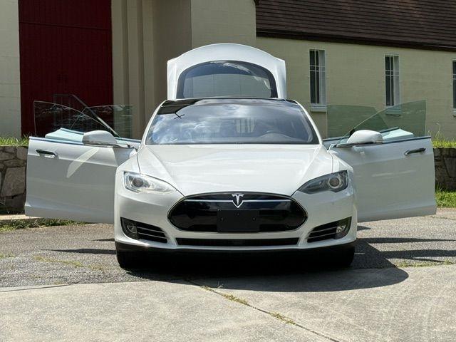 Tesla Model S 85 2015