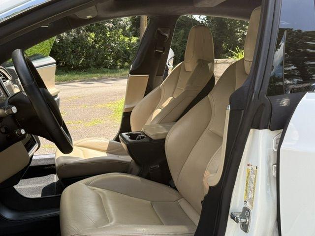 Tesla Model S 85 2015