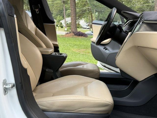 Tesla Model S 85 2015